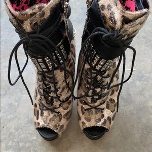 Lepoard print boots